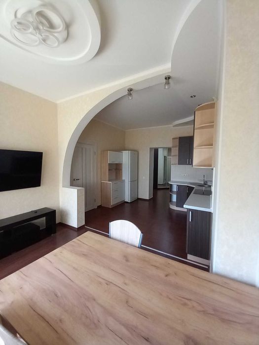 Двокімнатна квартира близько до центру міста та залізничного вокзалу.