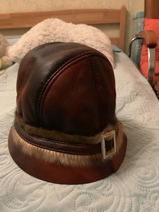 Шкіряний капелюх