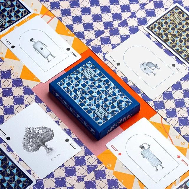Baralho de Cartas Curious Wonders exclusivo da Art of Play