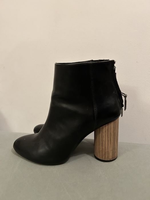 Czarne botki na obcasie Bershka 38 na słupku drewnianym