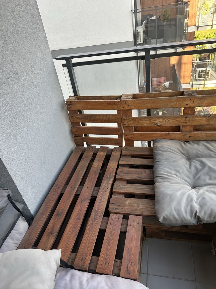 Komplet mebli z palet