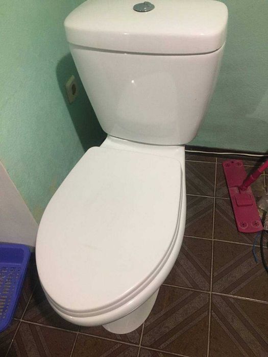 Продам унітаз б/у