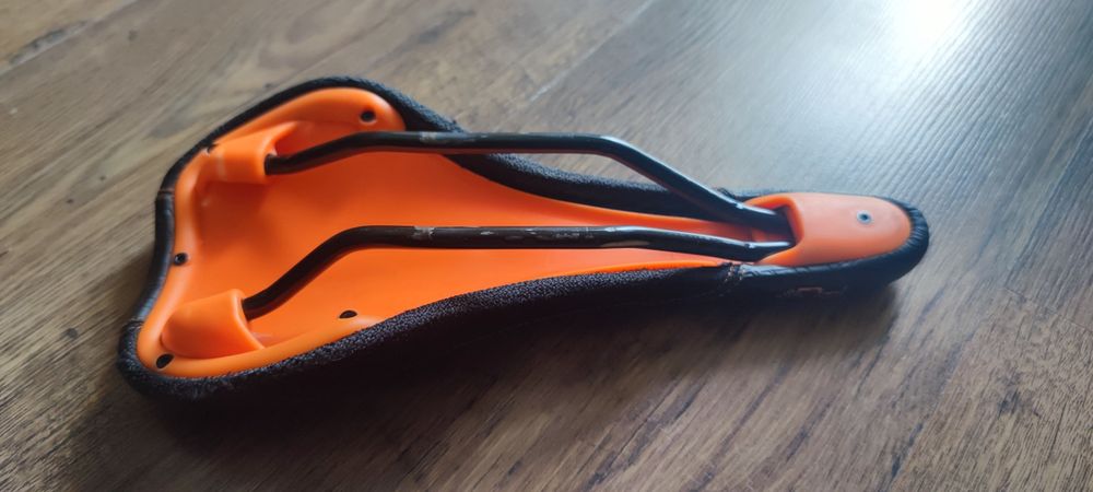 Siodełko Siodło rowerowe MTB SDG Fly MTN