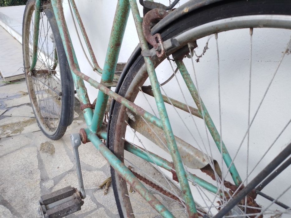 Bicicleta Clássica Vintage UCAL (Águeda) para Restauro