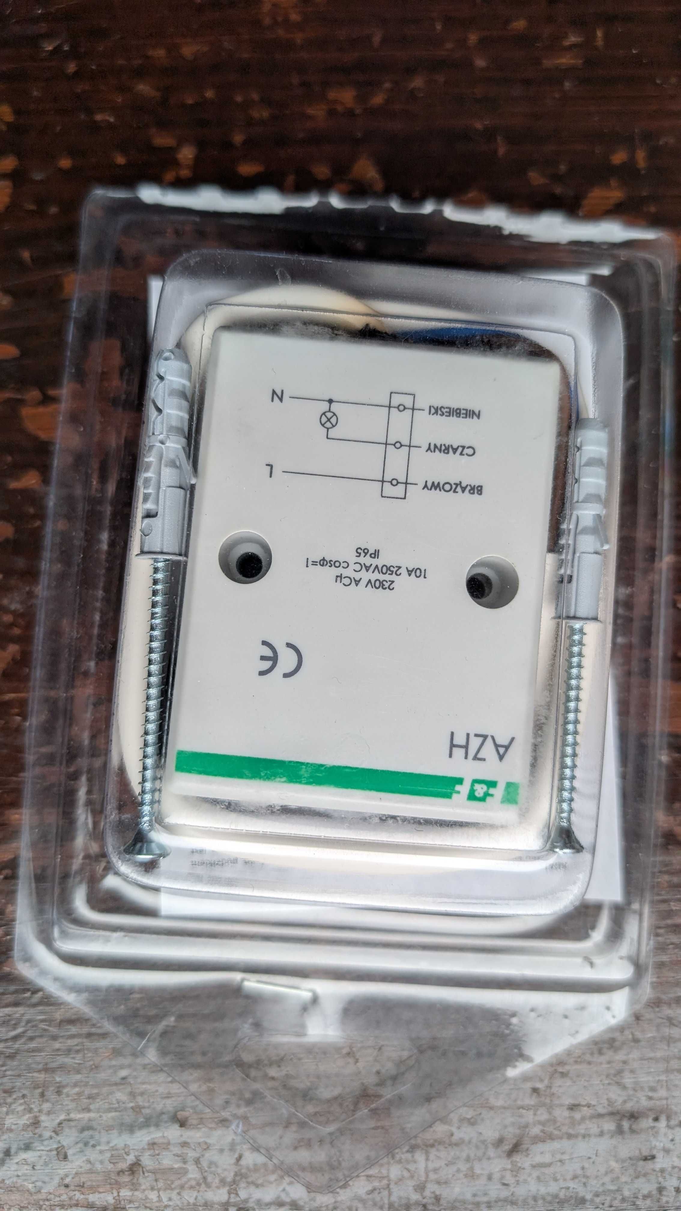 Nowy automat zmierzchowy, czujnik zmierzchu hermetyczny AZH F&F