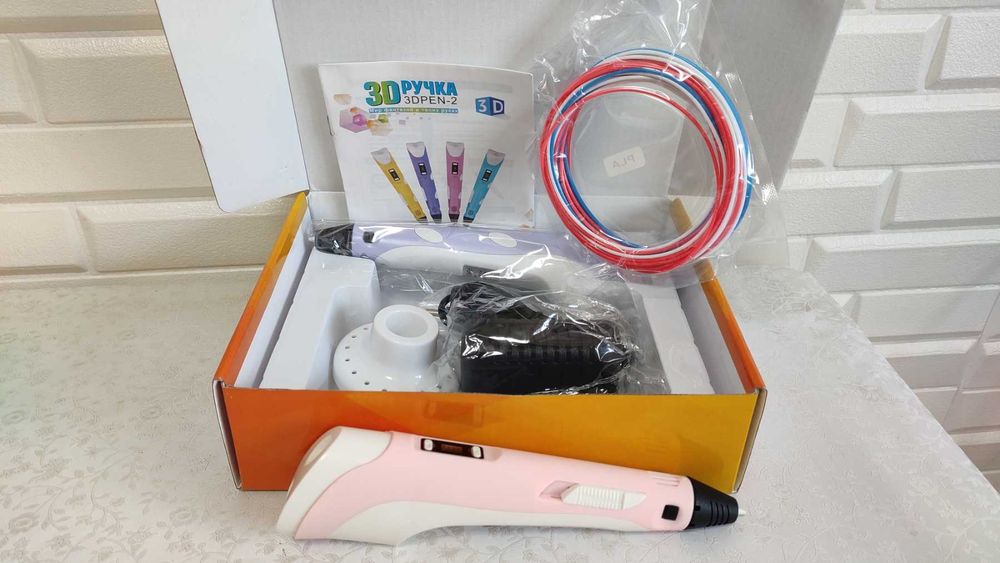 Детская 3D ручка 6-PEN-1 для рисования объемных моделей+ трафареты