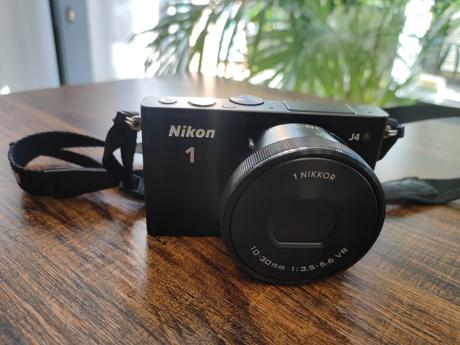 Aparat Nikon 1 J4