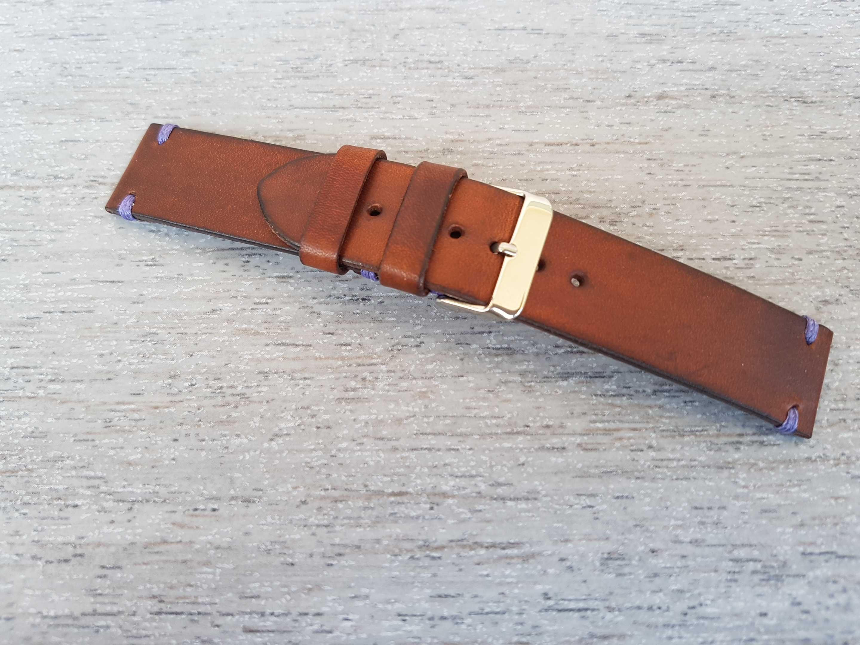 Skórzany pasek zegarka 22 mm lawendowe przeszycia