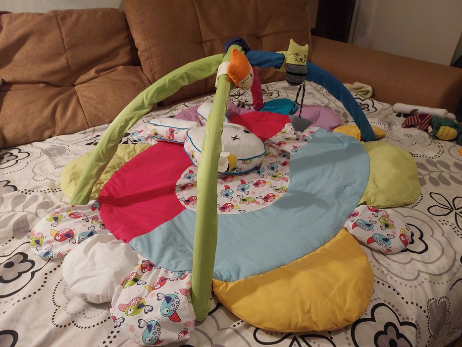 Детский игровой развивающий коврик