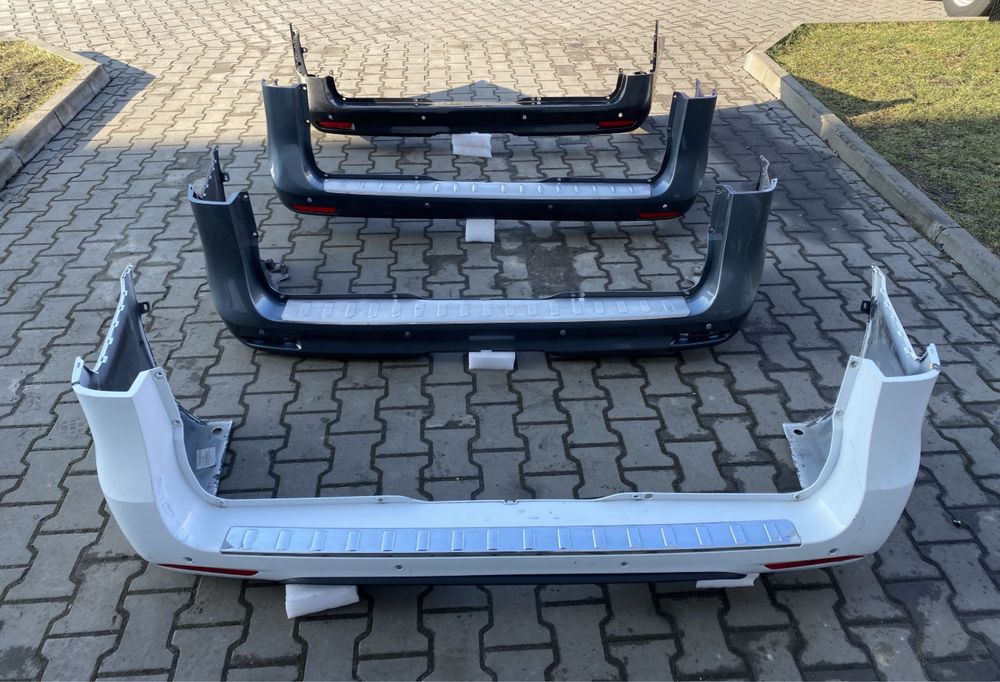 Бампер задній губа катафоти Віто Vito W447 V-class Metris рестайл амг