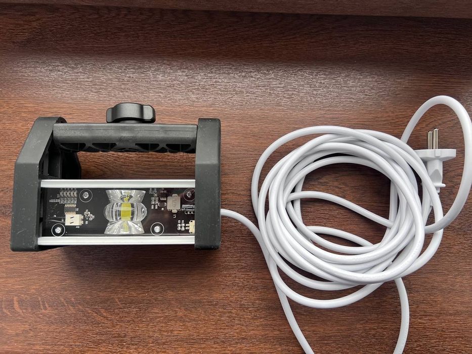 Лампа маляра / робочий LED прожектор для ремонтних робіт – 15W