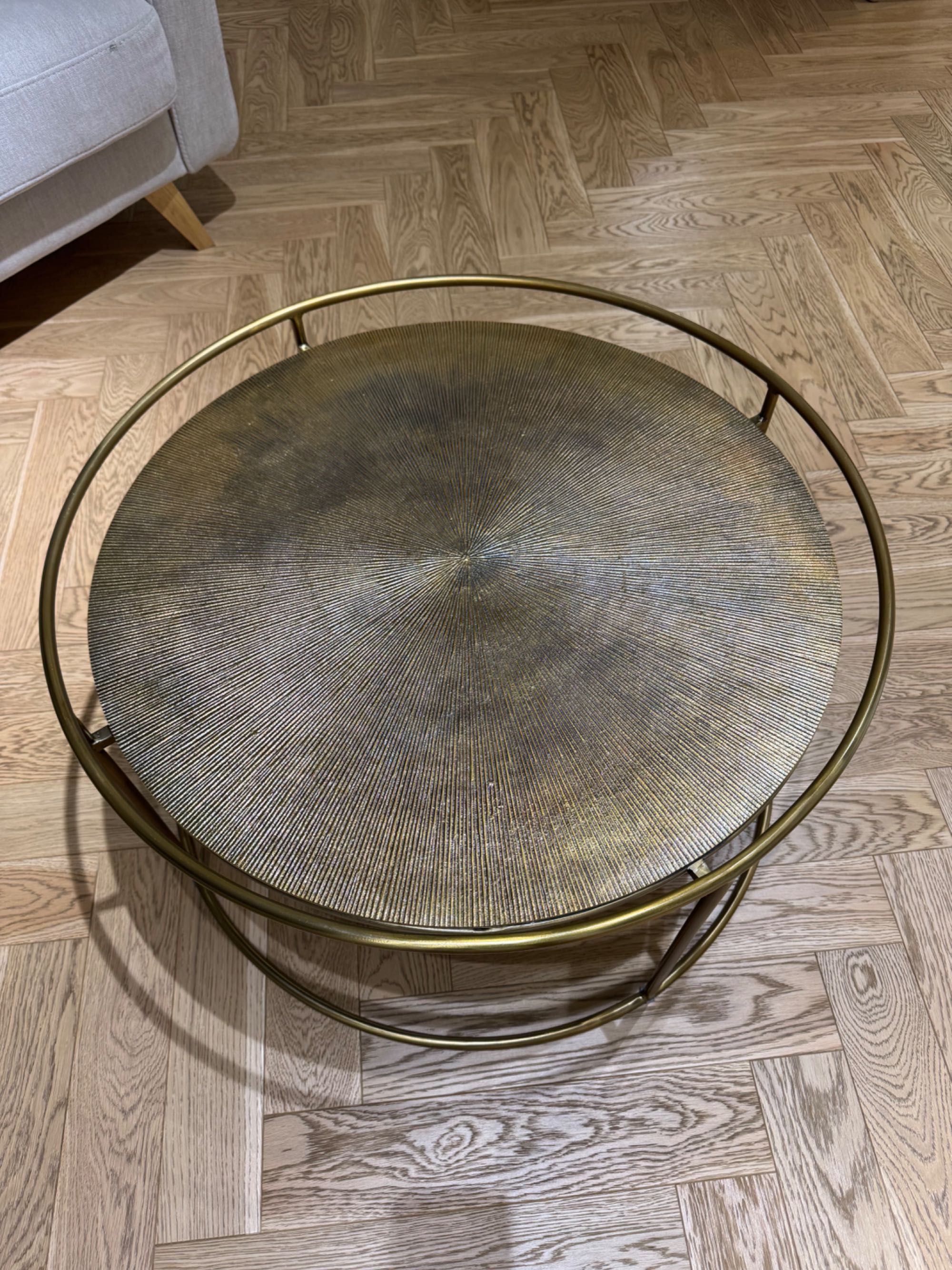 Stolik okrągły Miloo Home 75x75x40 cm Metal