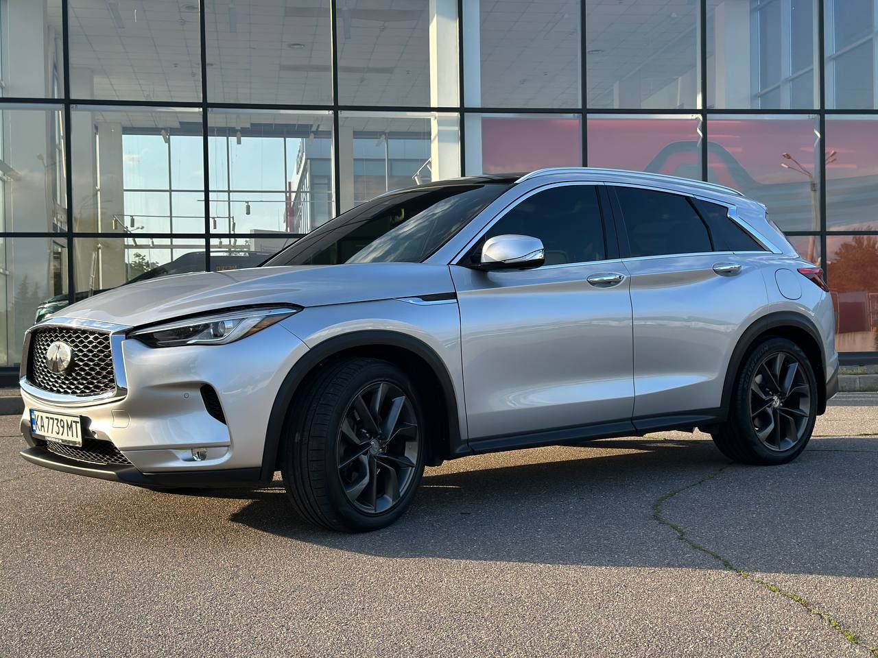Продам Infinity qx50