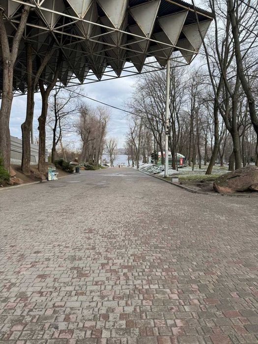 Здам приміщення в Парку Шевченка