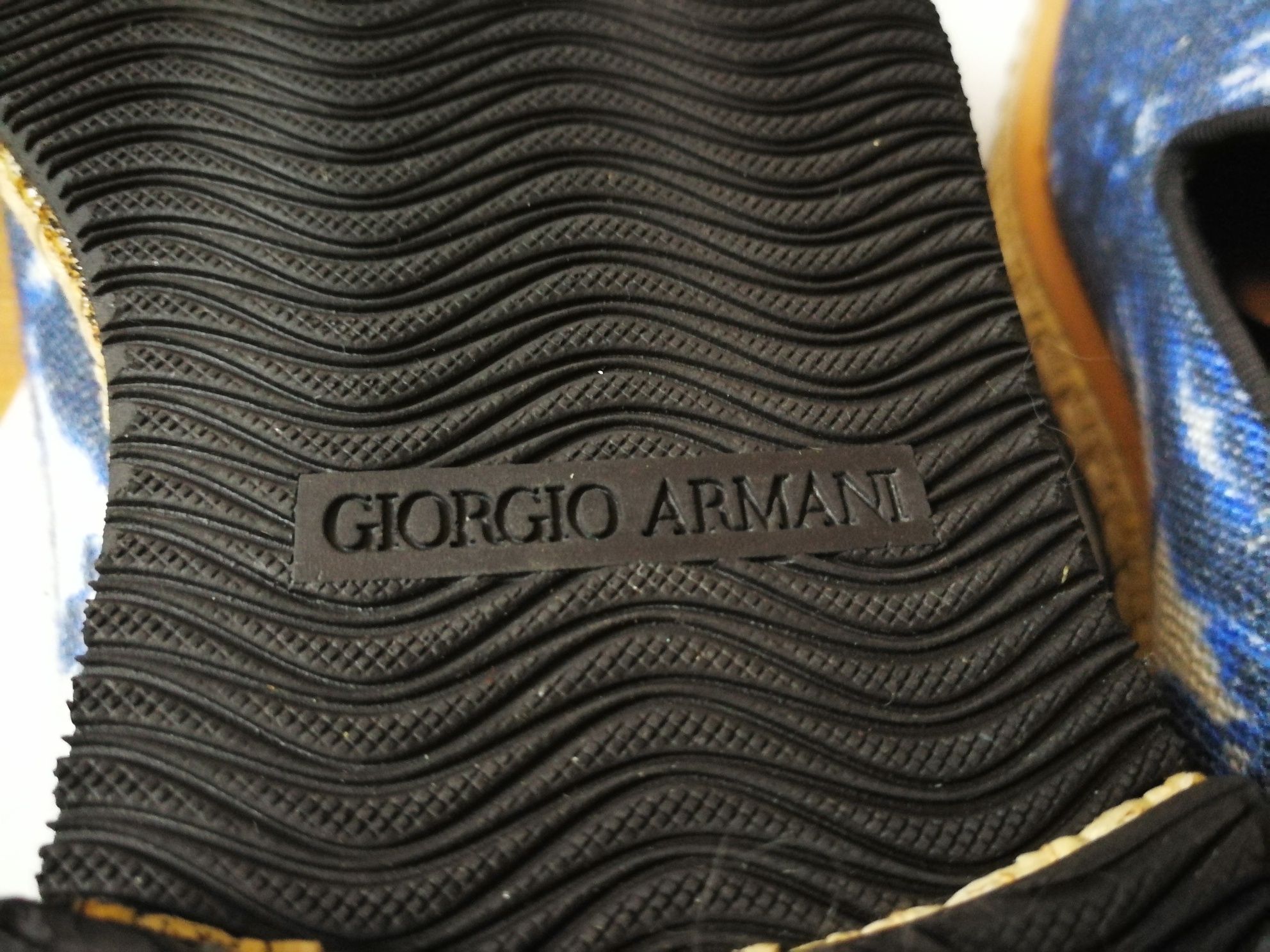 buty GIORGIO ARMANI ( w sprzedaży też- versace gucci prada hugo d&g )