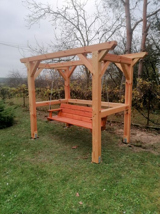 Huśtawki, bujaki, meble ogrodowe, architektura ogrodowa