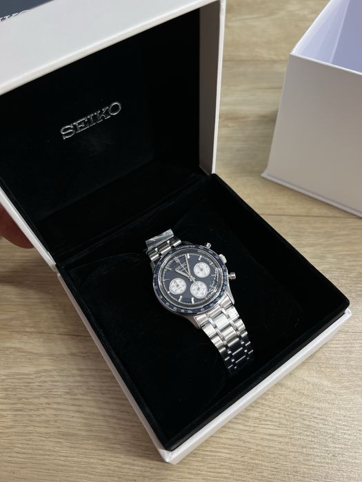 Годинник SEIKO CS Sports SSB479P1