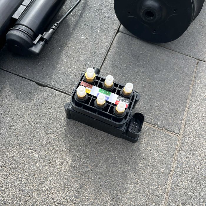 Поставщик пневмобаллон амортизатор Audi Ауді D4Q58RQ74MA6C5C64BA7A8