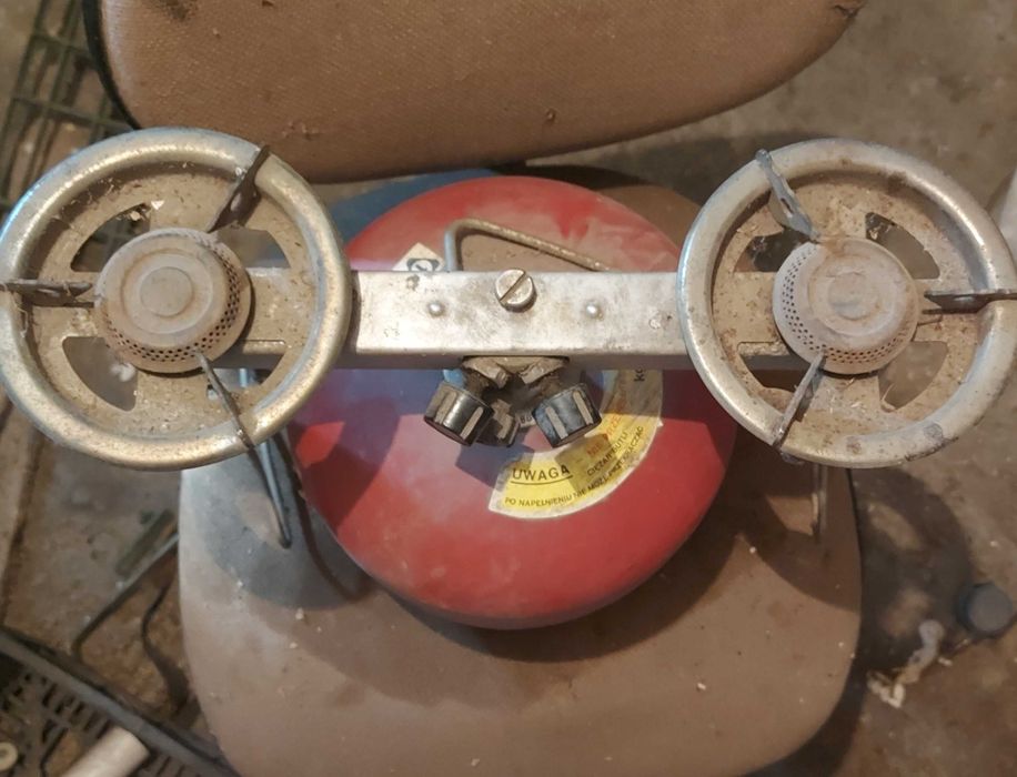 butla  gazowa  przenosna dwoma  palnikami