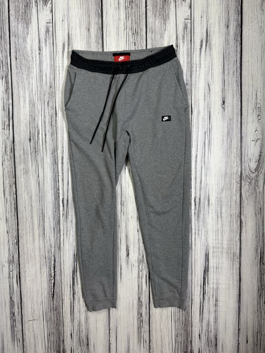 Nike спортивные штаны оригинал серые размер M modern