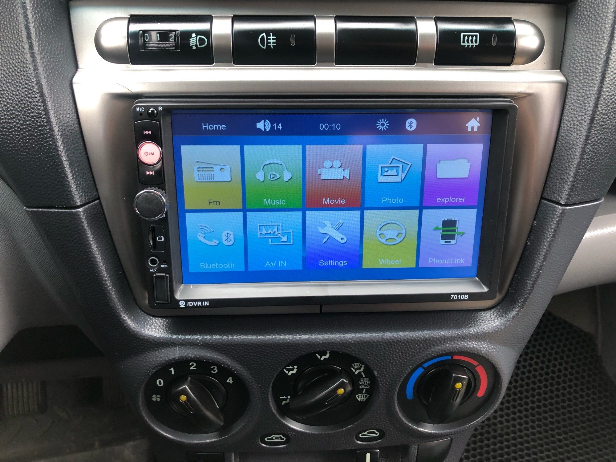 2 DIN Автомагнитола 7", Bluetooth, Usb, Aux +камера