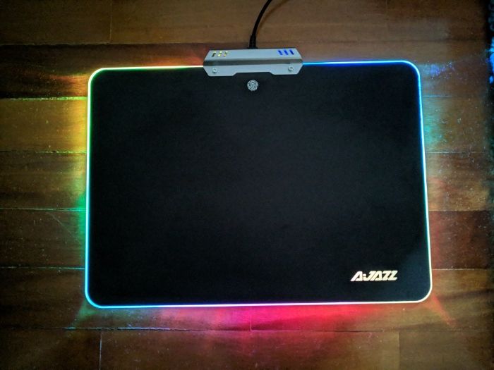 Tapete rato Ajazz RGB LED