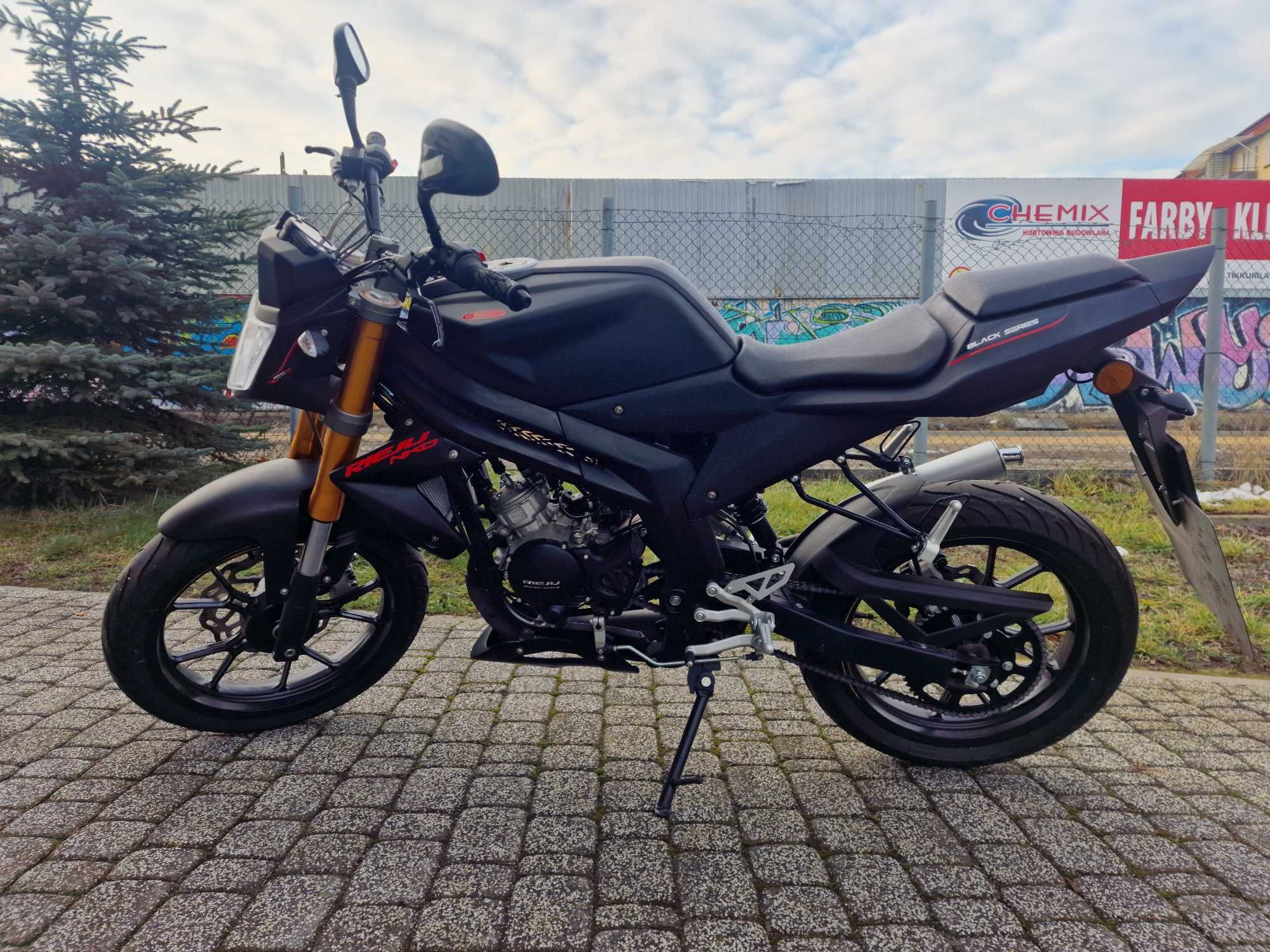 Motorower Rieju RS33