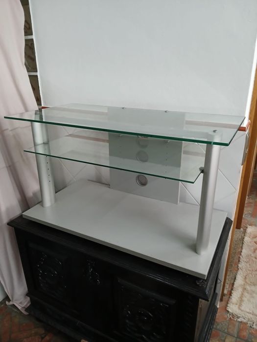 Mesa em vidro para televisao