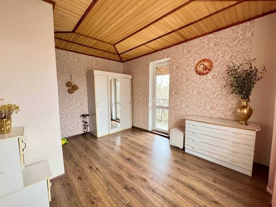 Продам дачу з ремонтом. Нова Українка