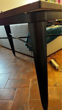 Mesa de cozinha Adelaine