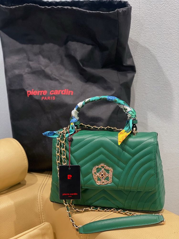 Женская сумка Pierre Cardin + платок ( новая )