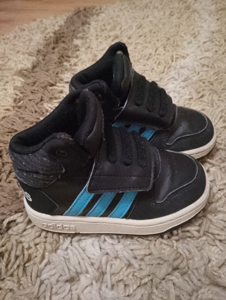Buty adidas 22 chłopiec