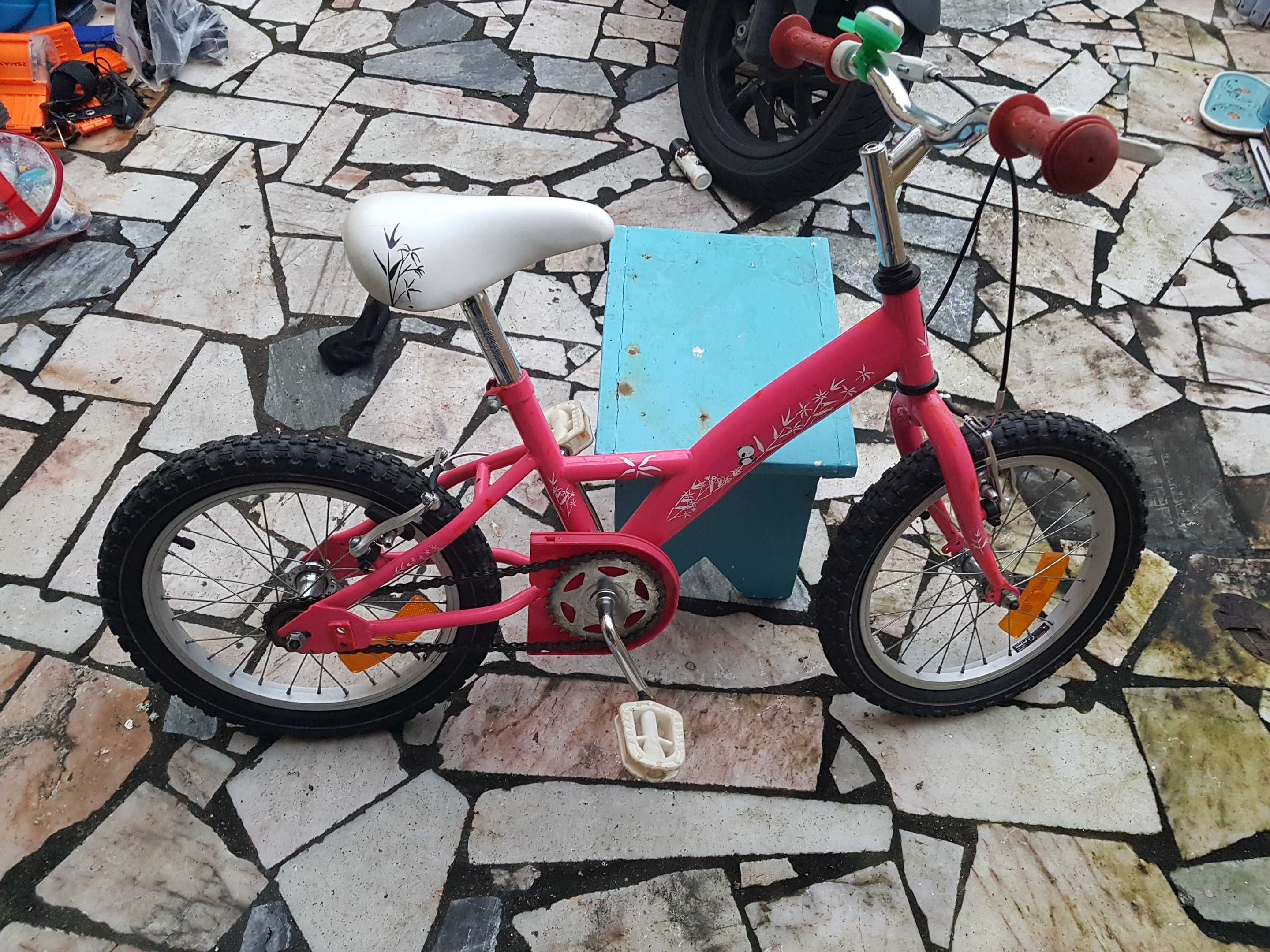 Bicicletas de menina