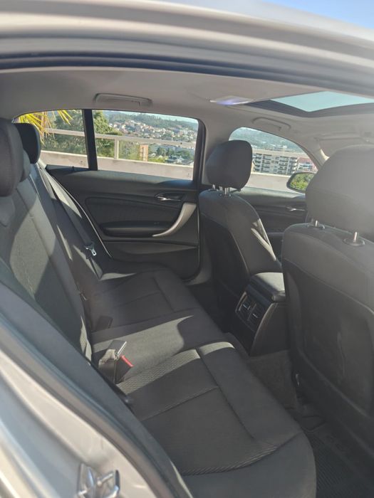 BMW 116d caixa automática