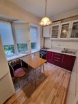 Продам квартиру, Героев Космоса 1,  ремонт , мебель
