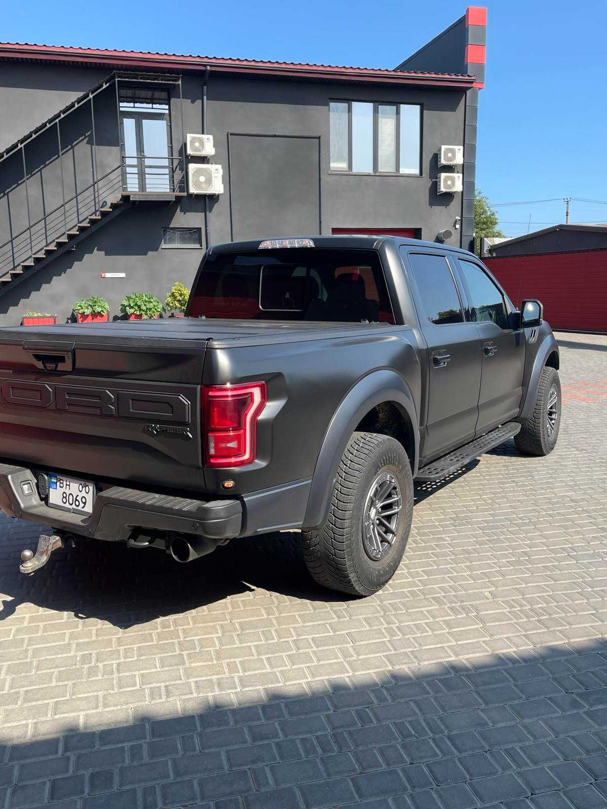 Ford F-150 RAPTOR