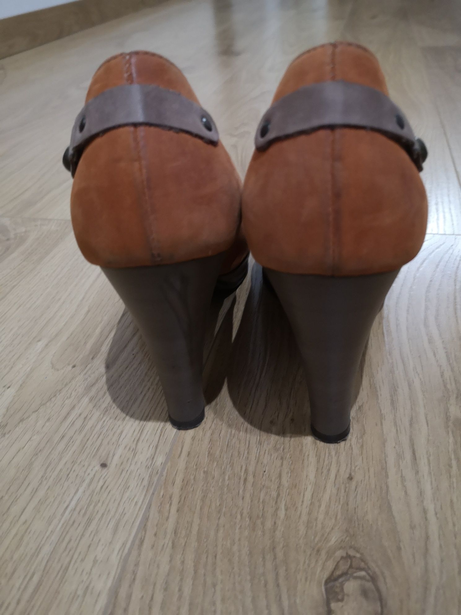 Czółenka, szpilki peep toe r. 37 skóra naturalna