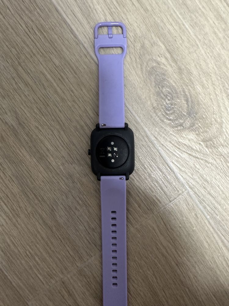 Часы amazfit bip u