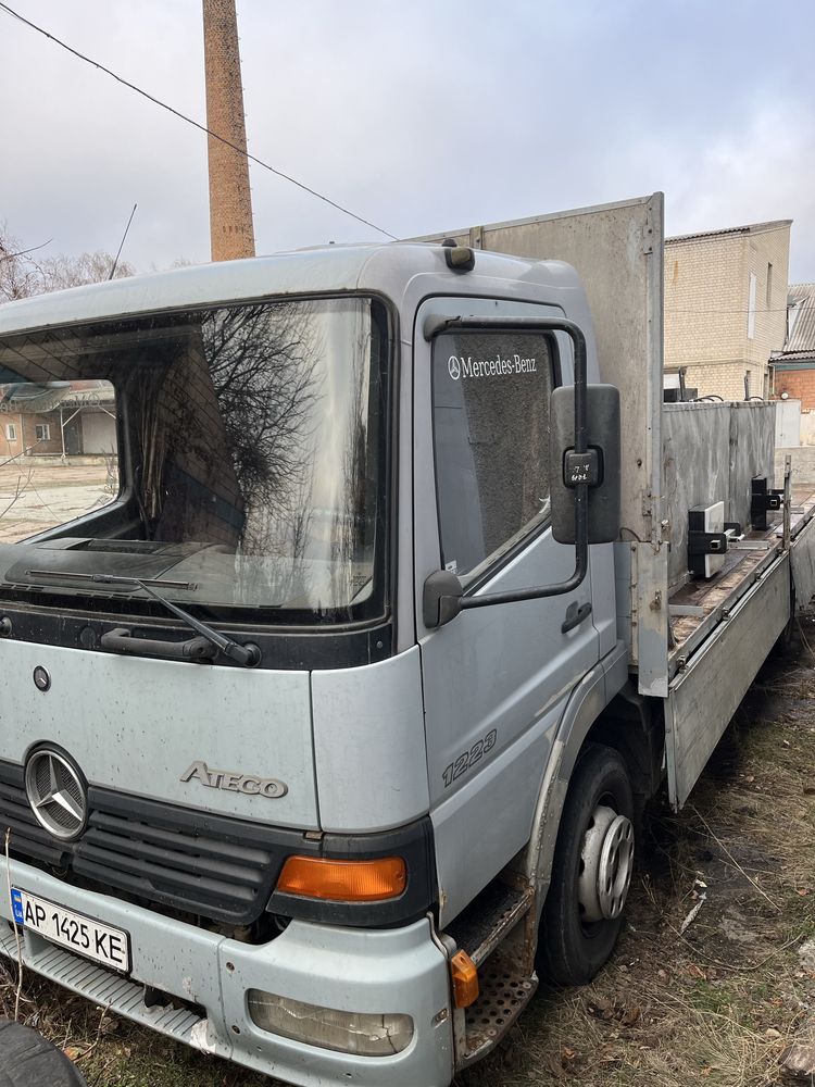 Mersedes-benz ATEGO 1223