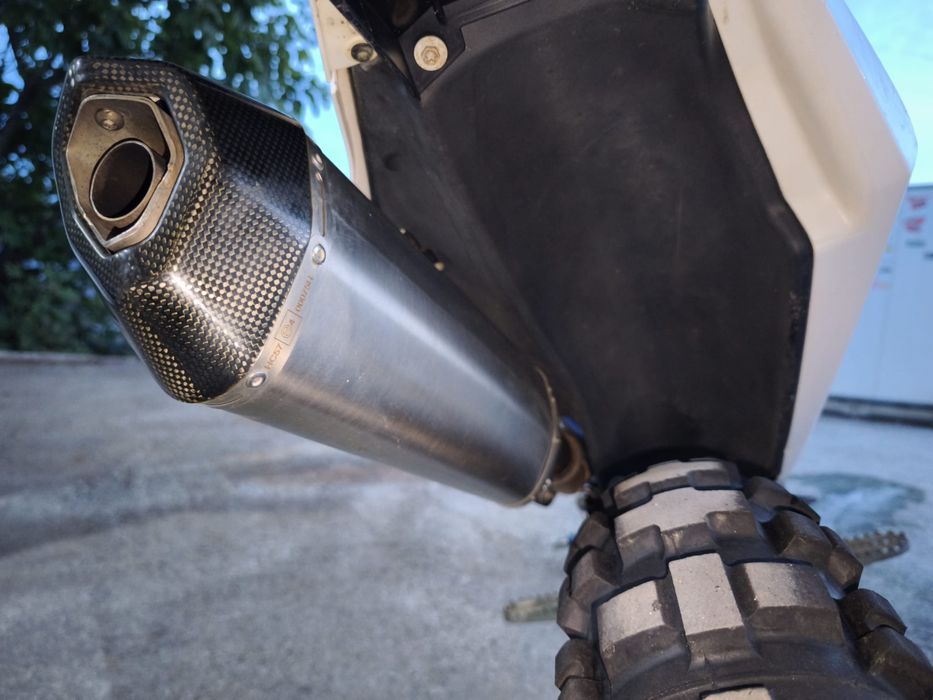 Husqvarna 701 Enduro 2021 • 7.852 km • Escape Remus • Extras Premium