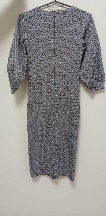 Сукня (р. 36) (робочий стиль, святковий)