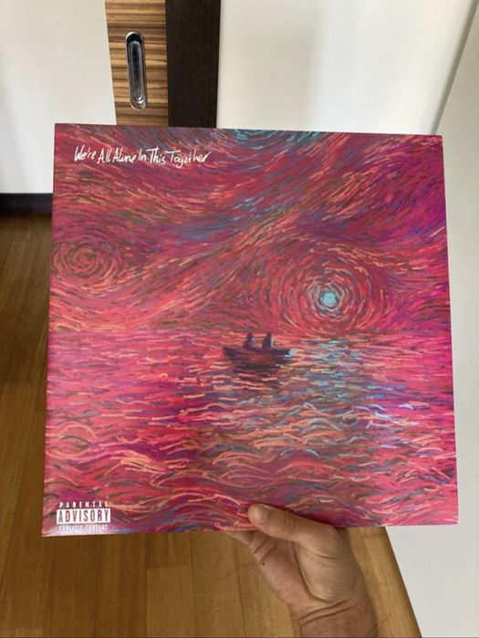 Vinil Santan Dave We’re All Alone in this together