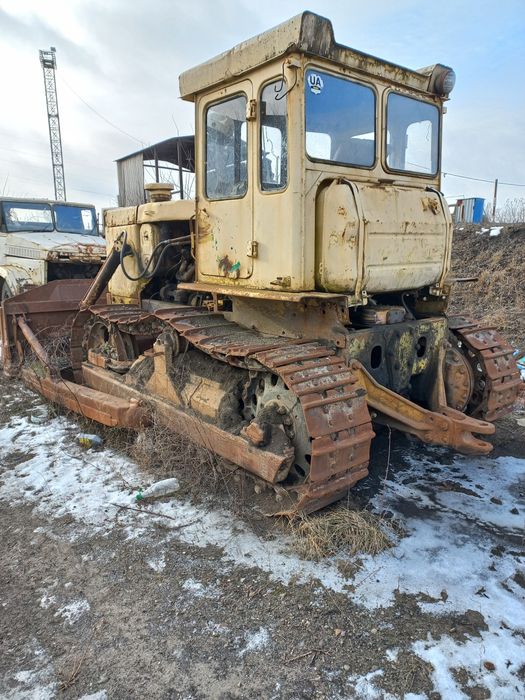Продам бульдозер Т-170