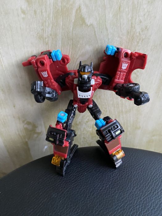Transformers  Combiners Smolde , десептикон Баррікейд Hasbro, 2010)