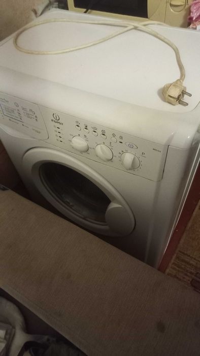 Indesit в доброму стані