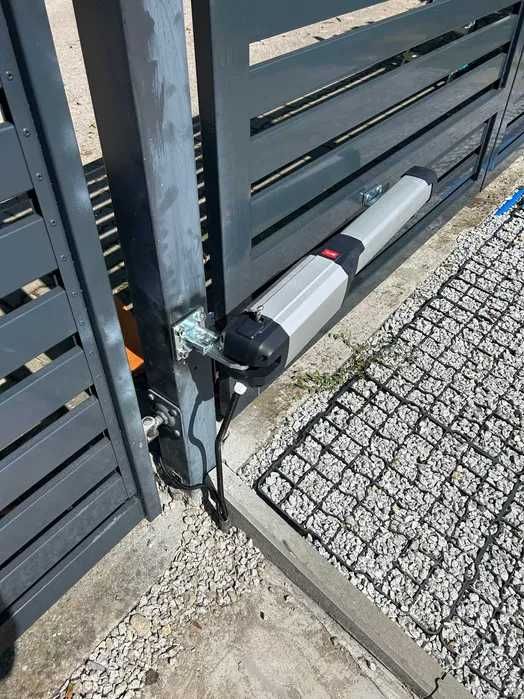 Montaż monitoringu, alarmów, domofonów, napędów bramowych.
