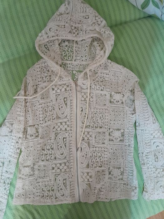 Продам кофту літню легеньку .