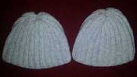 Dwie czapki wełniane dla bliźniąt na 68-74 6-9 miesięcy