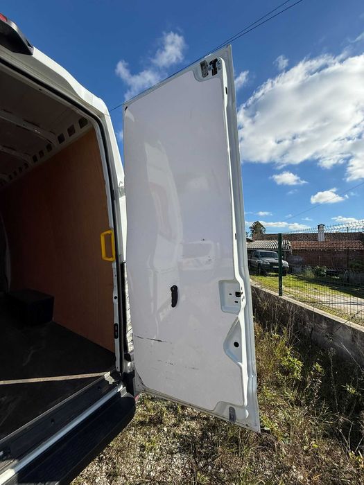 Iveco Daily 35-160    IVA DEDUTÍVEL