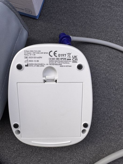 Тонометр омрон и медисана